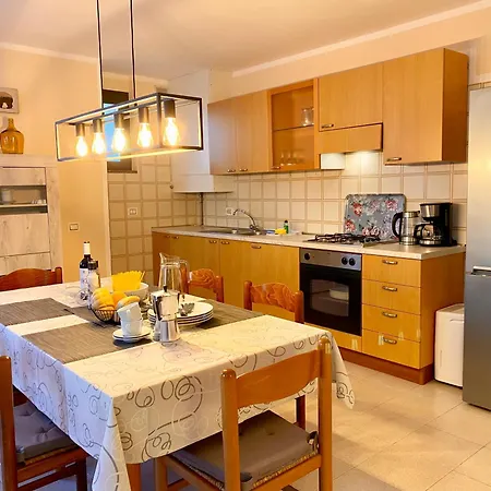 Casa Grazia Crone
